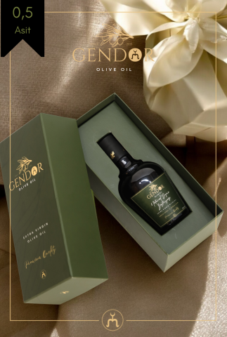 Hediyelik Natürel Sızma Filtresiz Zeytinyağı   500 ml - Özel tasarım hediye kutusuyla birlikte